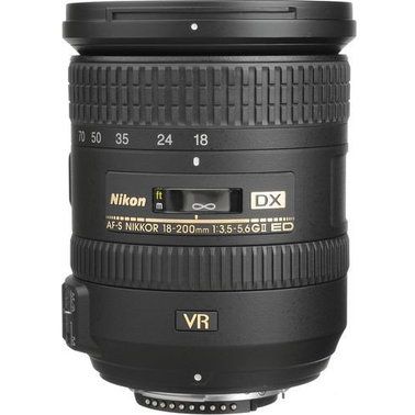 Nikon AF-S DX Nikkor 18-200mm f/3,5-5,6G ED VR II