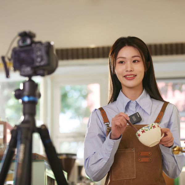 Мікрофонна радіосистема для камери, для смартфона Godox MOVELINK II M2 (приймач + 2 мікрофони)