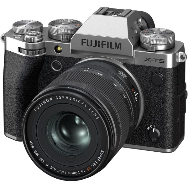 Fujifilm X-T5 kit 16-50mm Silver