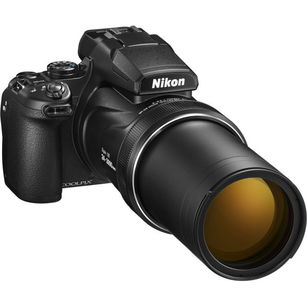 Nikon Coolpix P1100