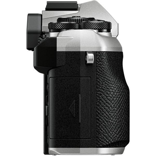 OM SYSTEM OM-5 Mark II (12-40mm) Silver OM SYSTEM OM-5 Mark II (12-40mm) Silver