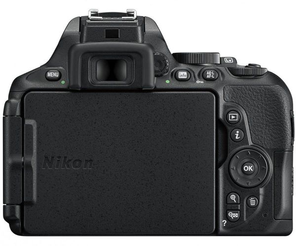 Nikon D5600 kit (18-55mm+70-300mm)